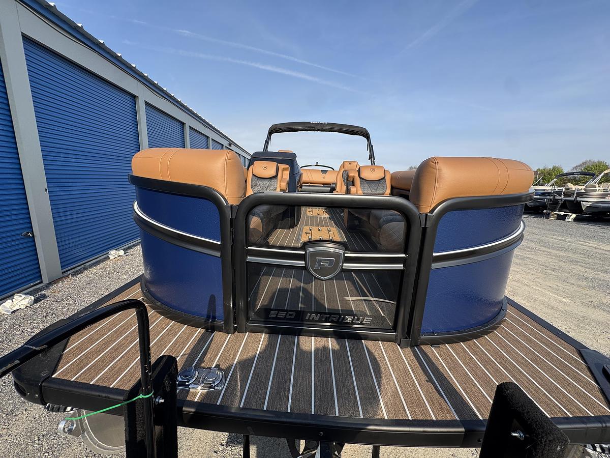 2026 Premier 250 Intrigue RL