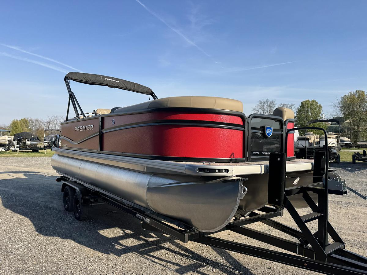 2026 Premier 220 SunScape RF