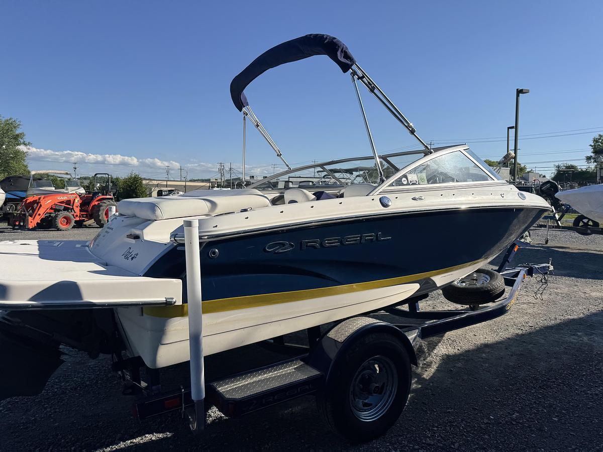 Used 2011 Regal 1900 LE