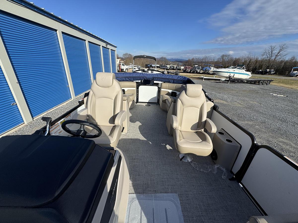 2026 Premier 230 SunSation RL