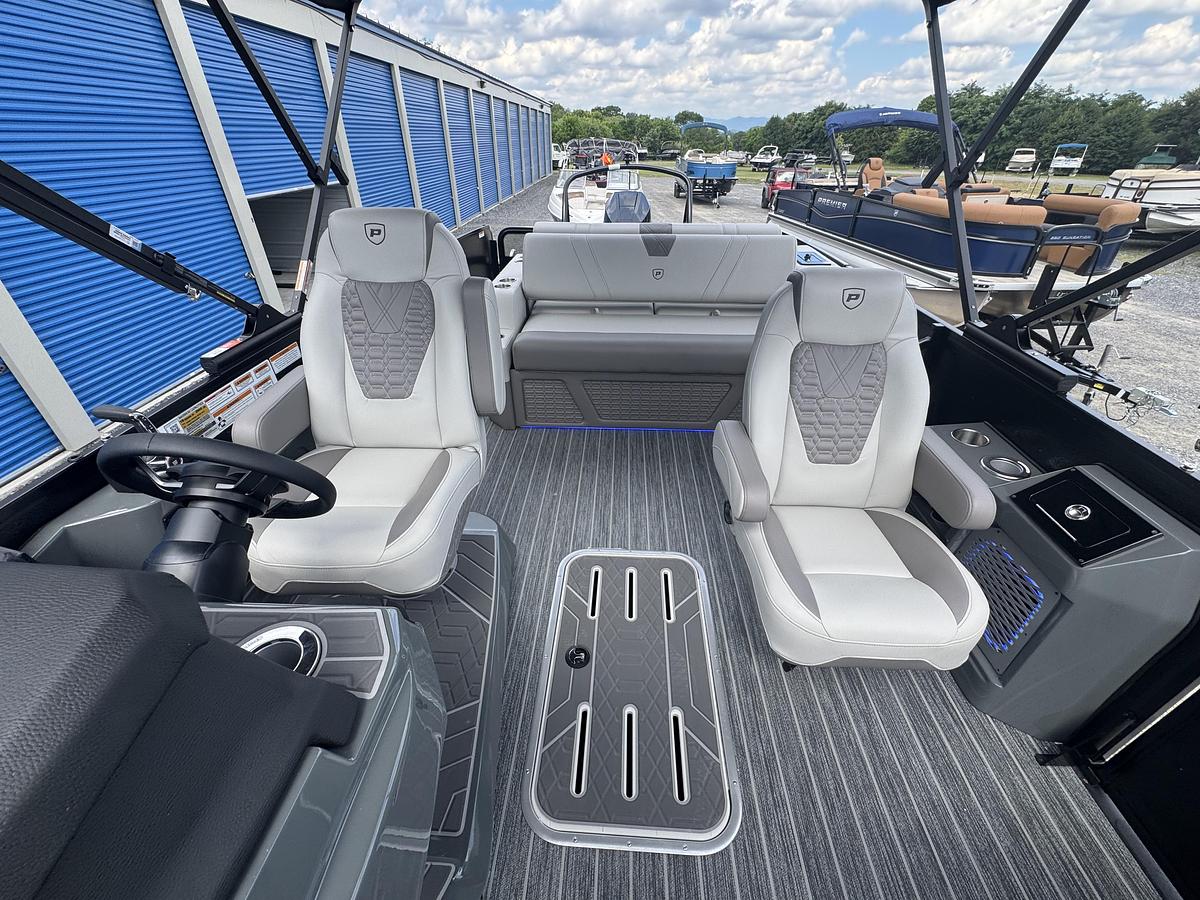 2026 Premier 250 Intrigue RLO