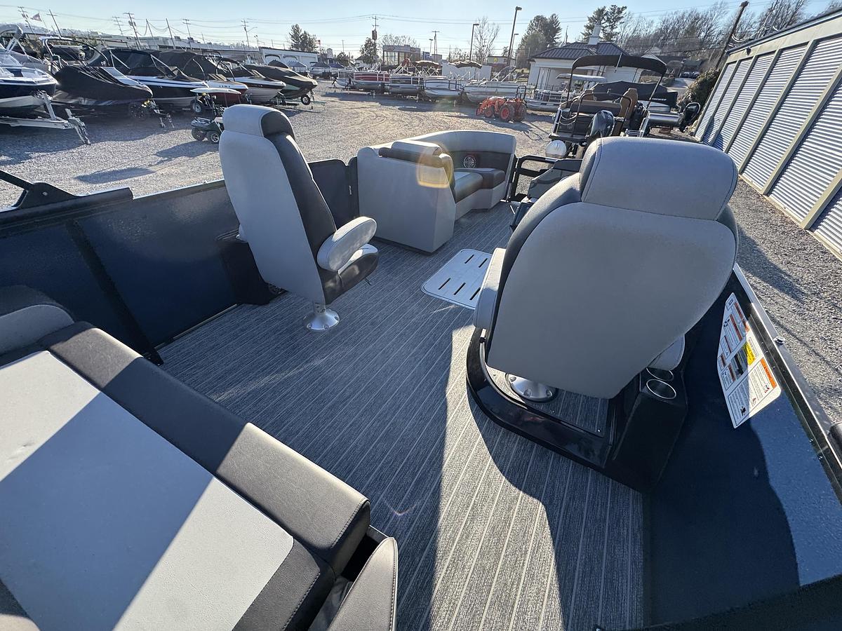 2026 Premier 230 SunSation RL