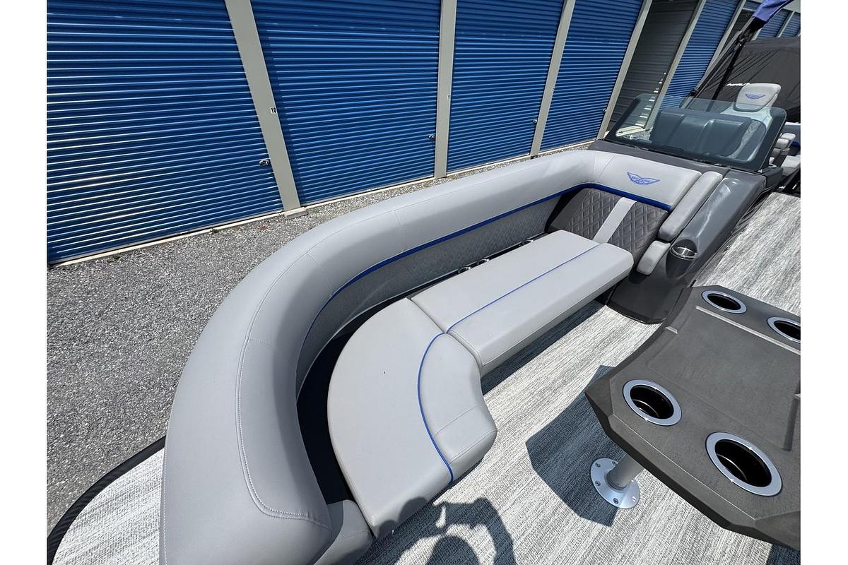 2025 Bennington 24 MFB