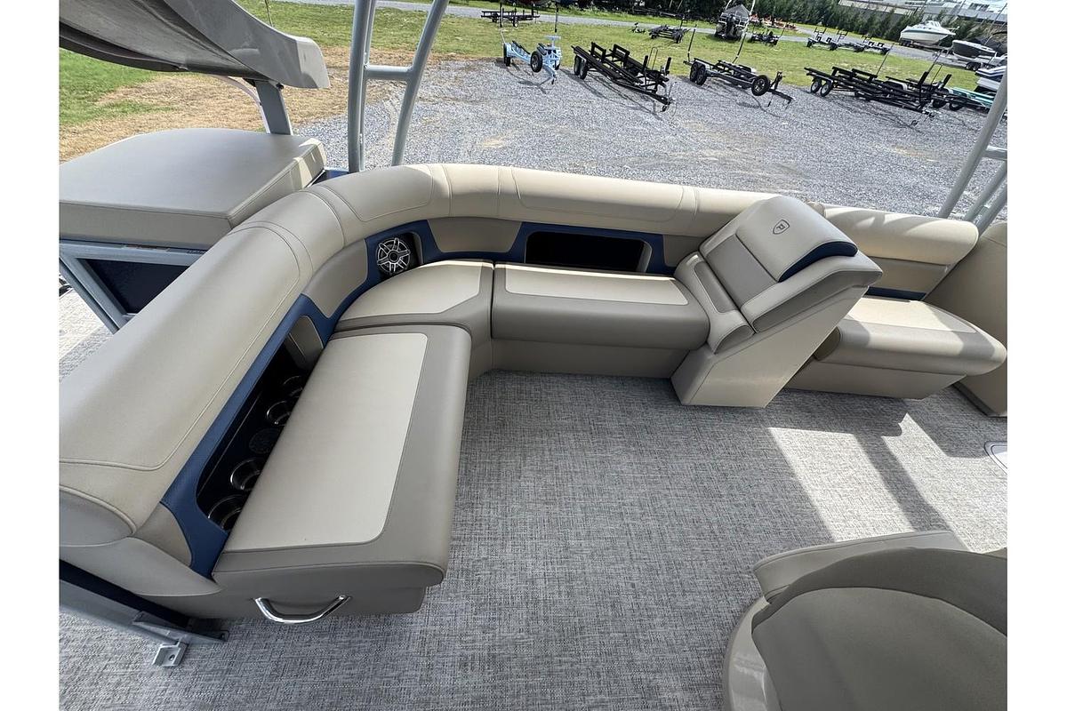 2024 Premier 250 Solaris UPPER DECK
