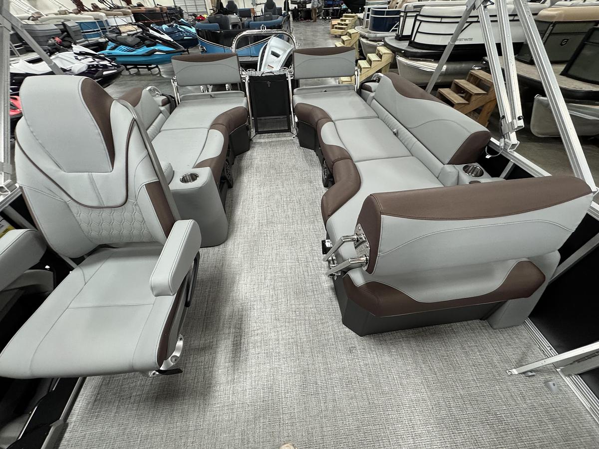 2026 Avalon 23 LSZ QLS