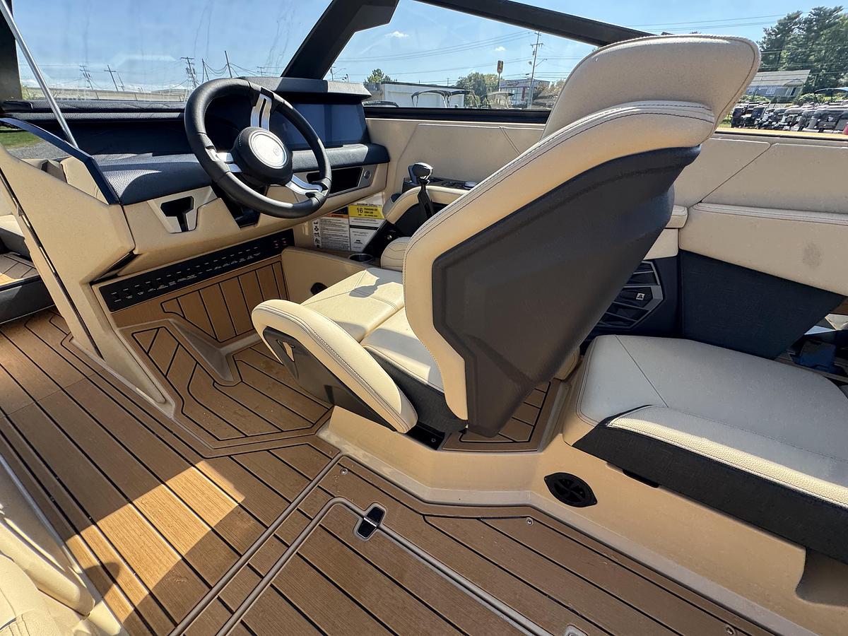 2026 Nautique Super Air Nautique G23