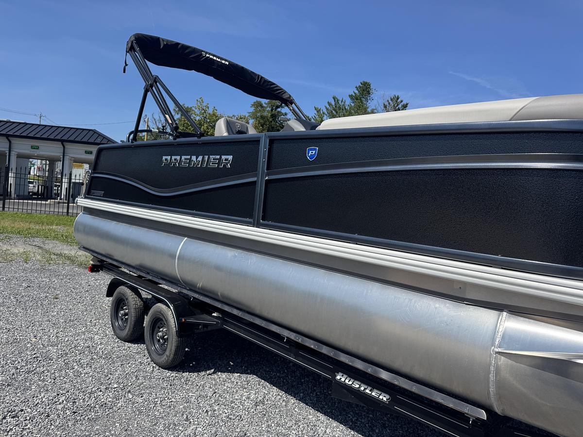 2026 Premier 220 SunScape RL