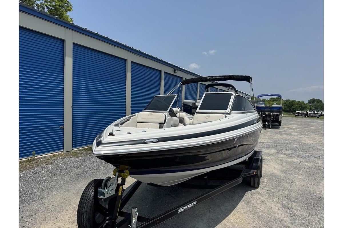 Used 2020 Crownline 225 SS