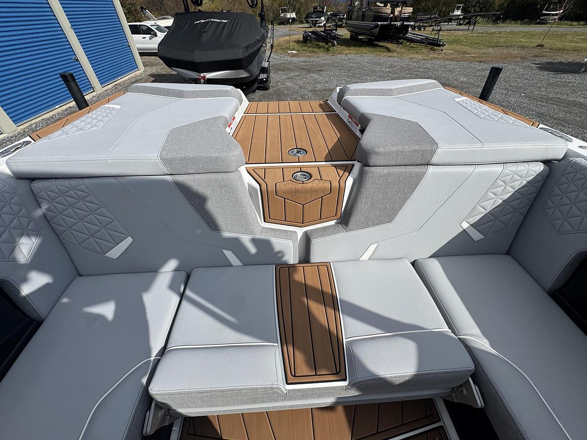 Used 2025 Nautique Super Air GS22