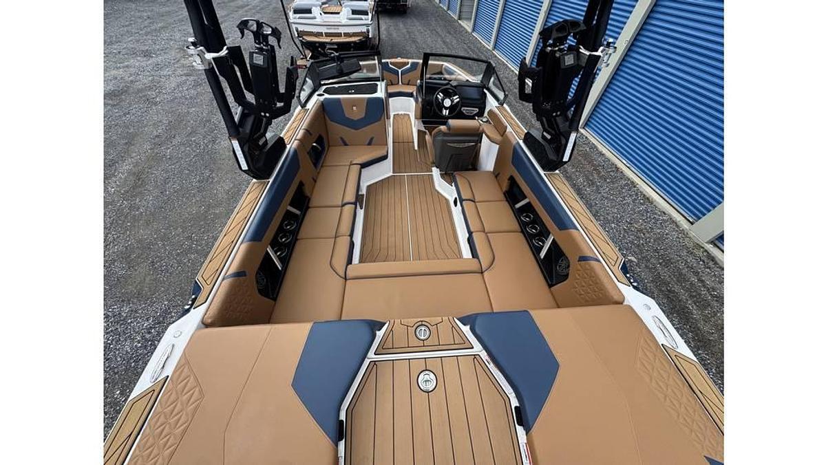 Used 2023 Nautique GS22