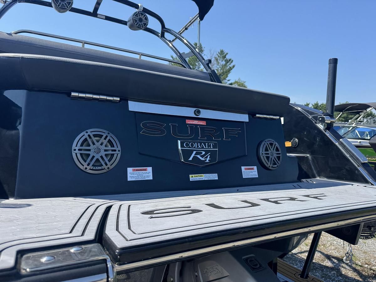 2026 Cobalt R4 Surf