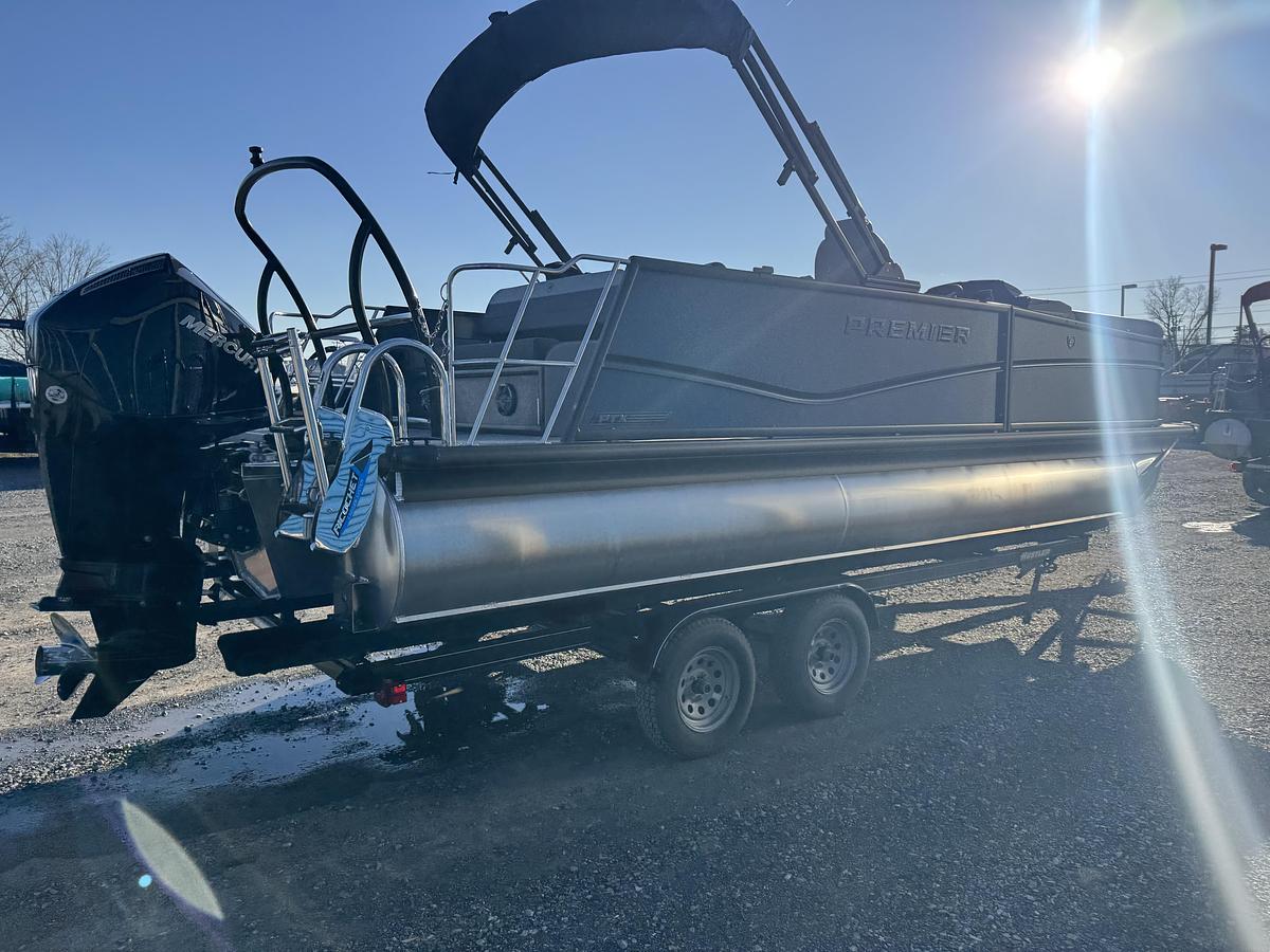 2026 Premier 230 SunSation RL