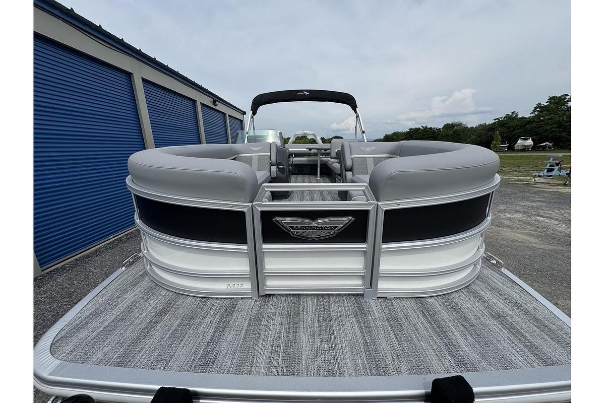 2025 Bennington M Series 22 ML