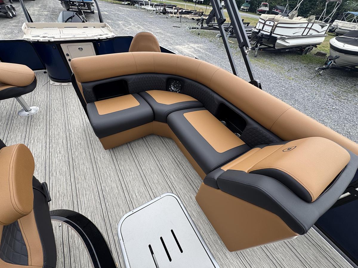 2026 Premier 230 SunSation Angler