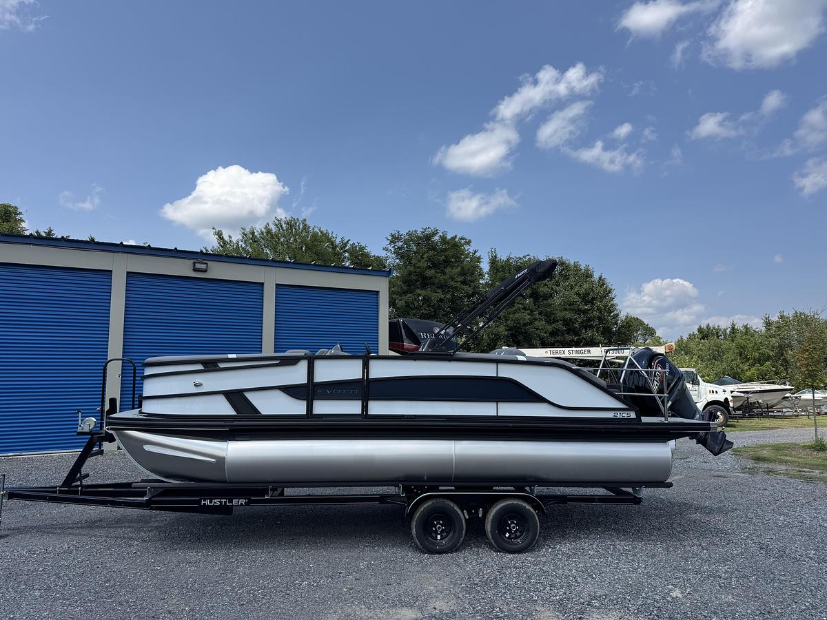 2027 Evotti 521CS 23.5 ft.