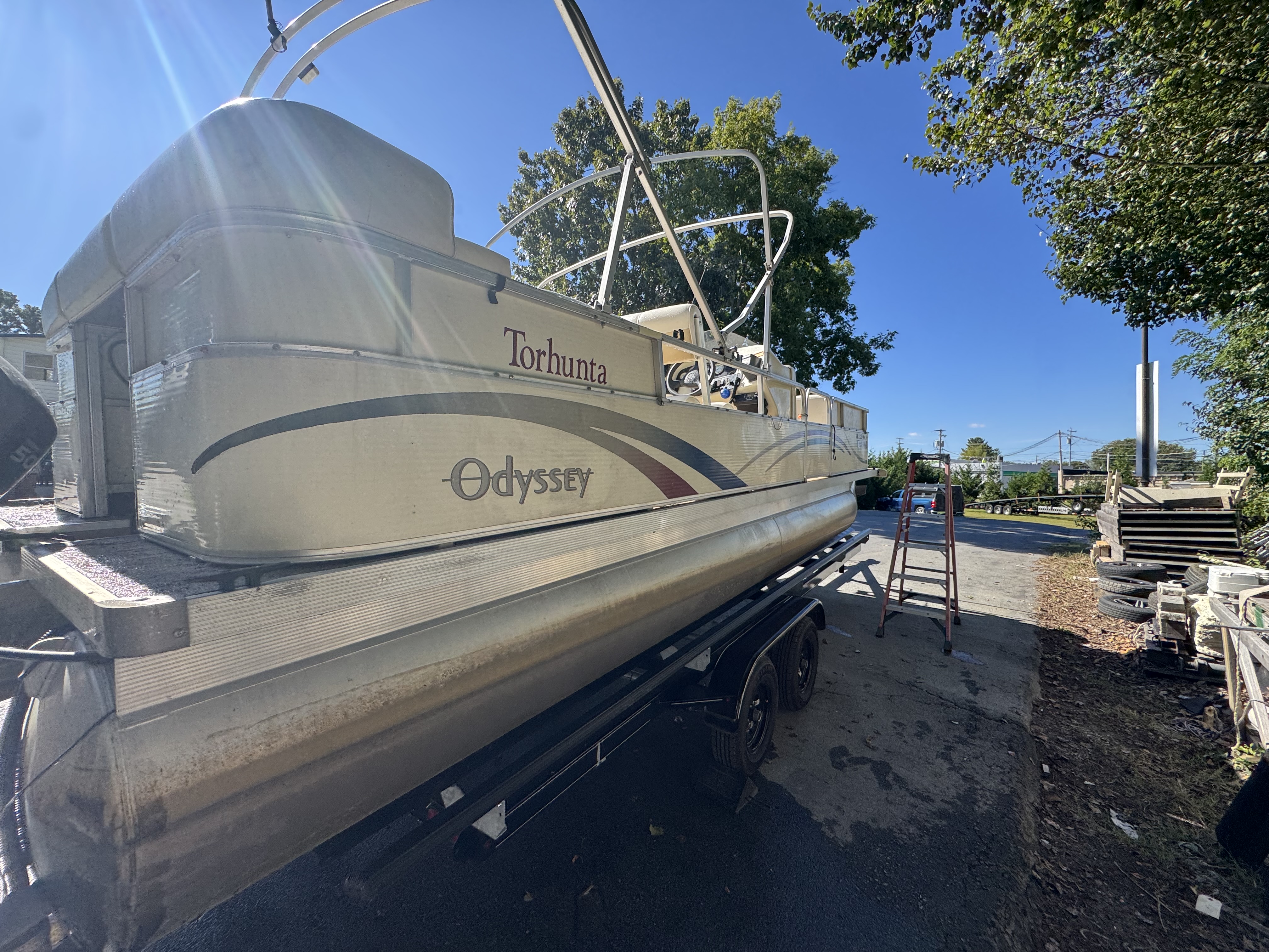 Used 2004 Odyssey 2305 MILLENNIUM