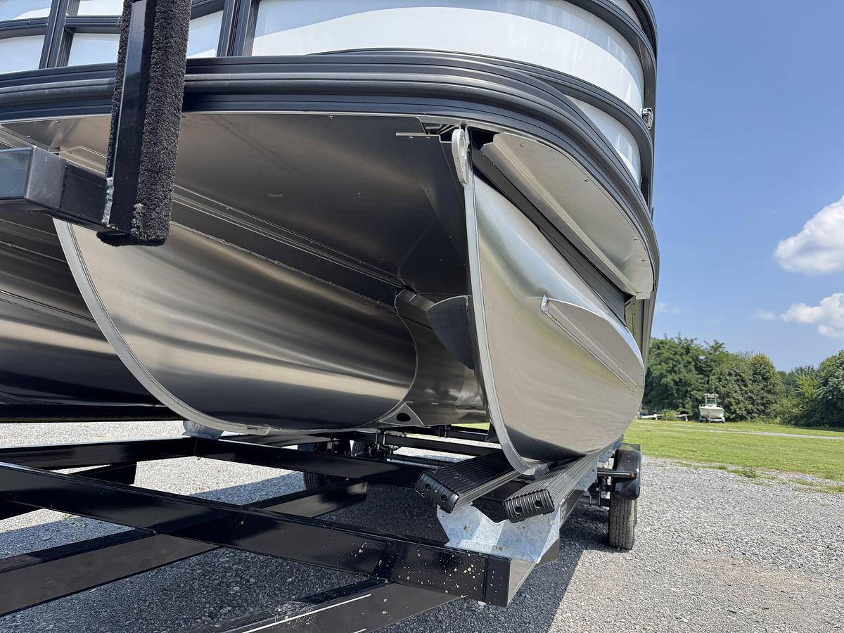 2027 Evotti 521CS 23.5 ft.