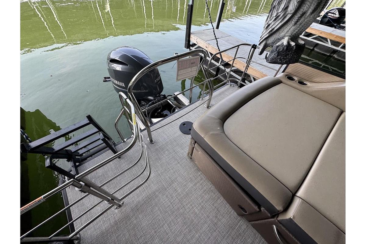 Used 2022 Sweetwater SW 2286 SFL