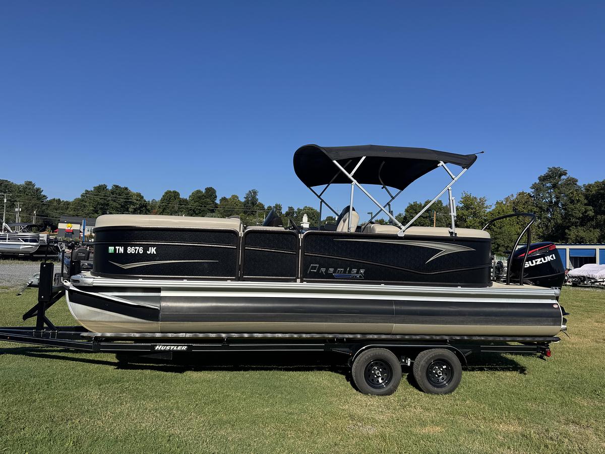Used 2020 Premier 220 SunSpree RF