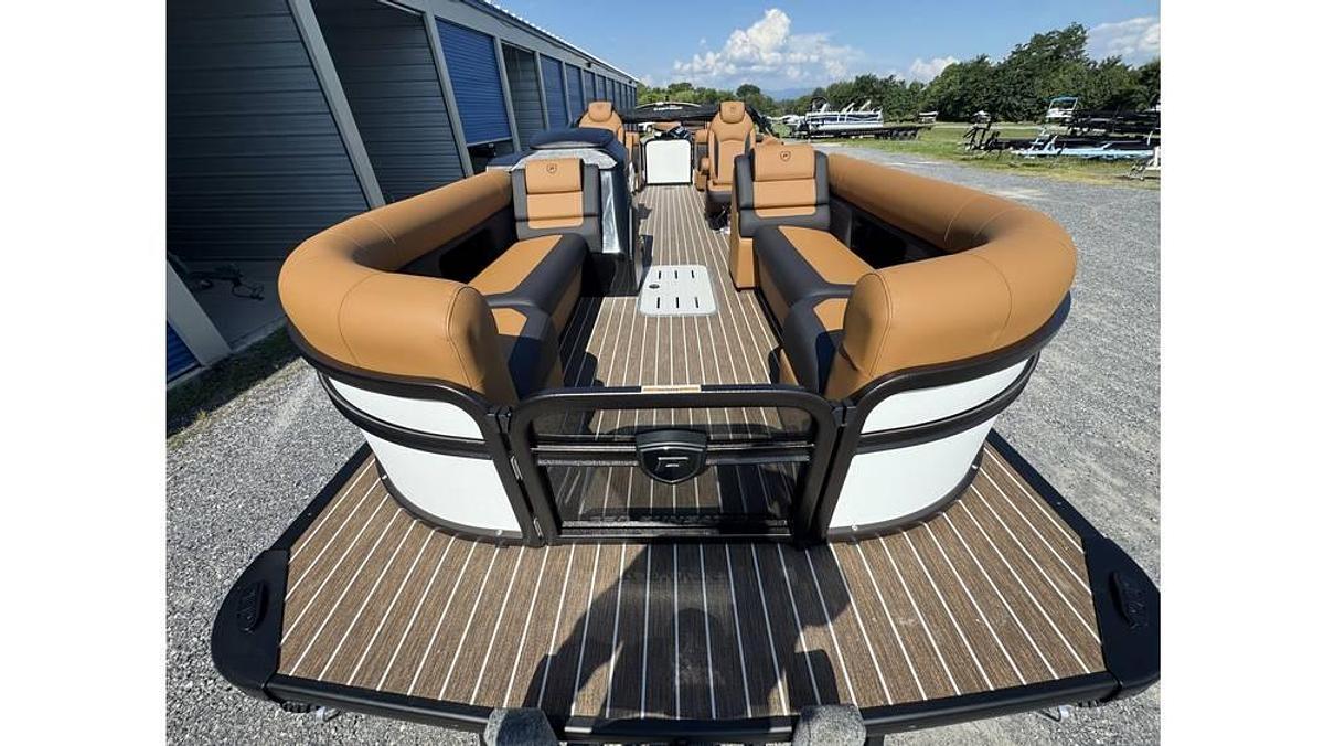 Used 2026 Premier 250 SunSation RF