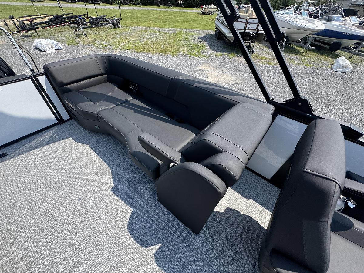 2027 Evotti 523QL 25.5 ft.