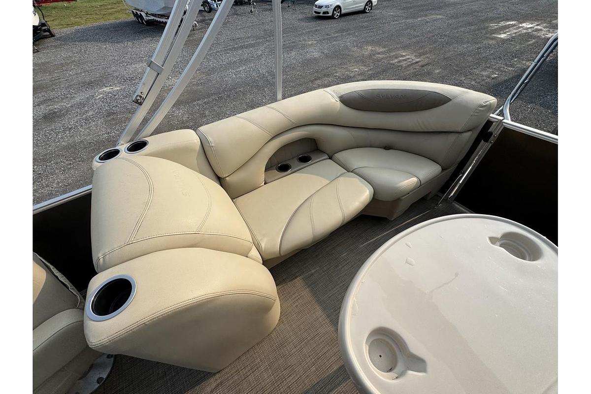 Used 2017 Sylvan Mirage Cruise 8522 LZ