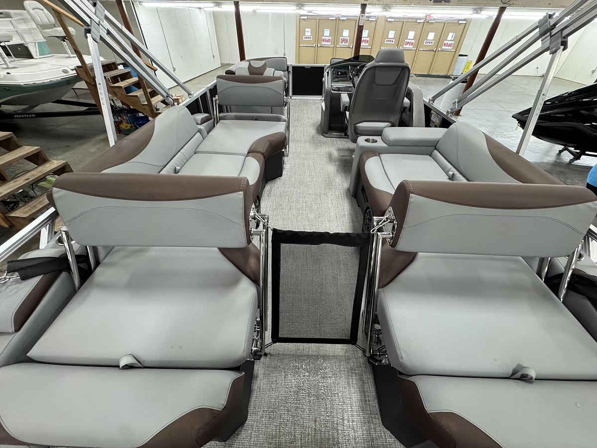 2026 Avalon 23 LSZ QLS