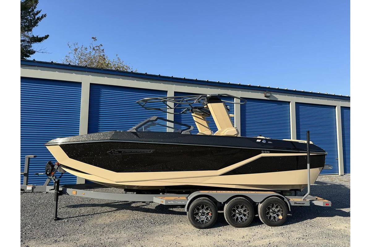 Used 2025 Nautique Super Air G G23