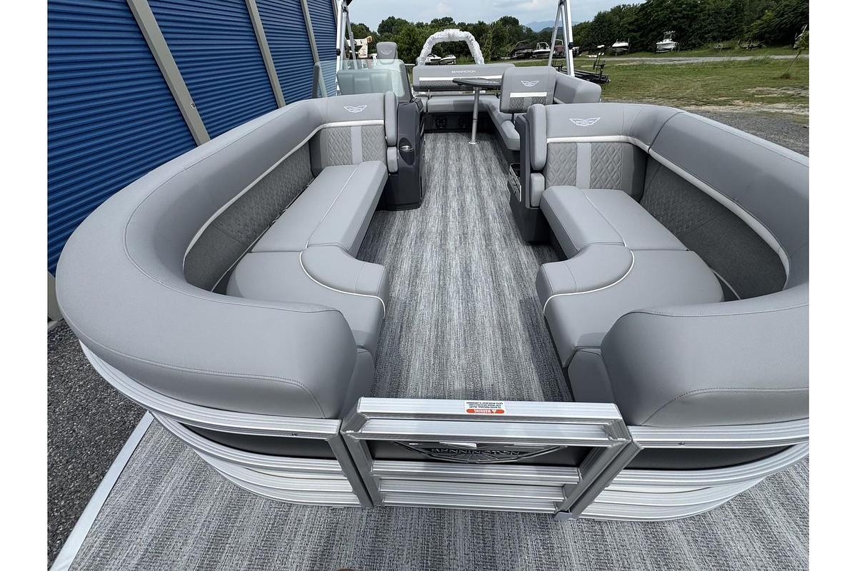 2025 Bennington M Series 22 ML