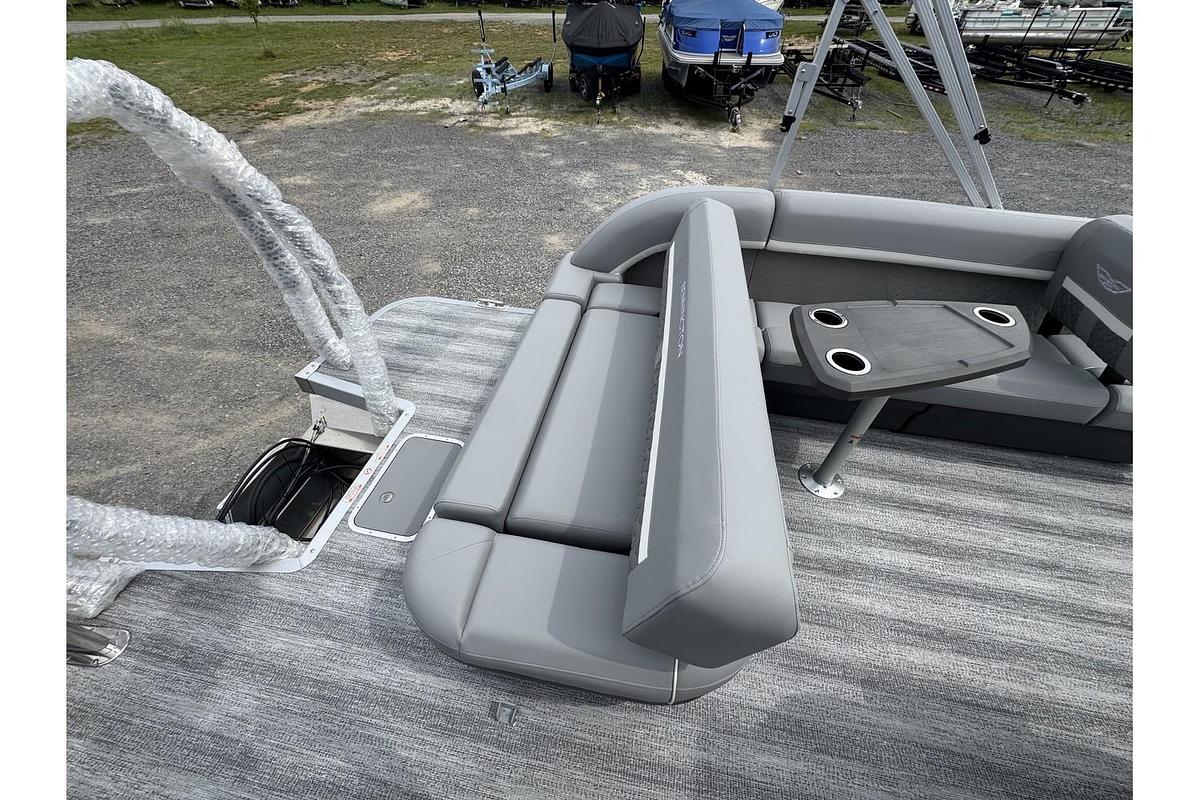 2025 Bennington M Series 22 ML