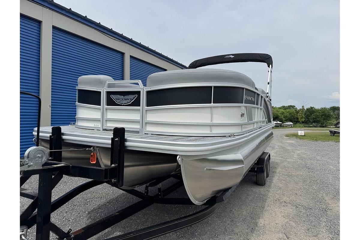 2025 Bennington M Series 22 ML