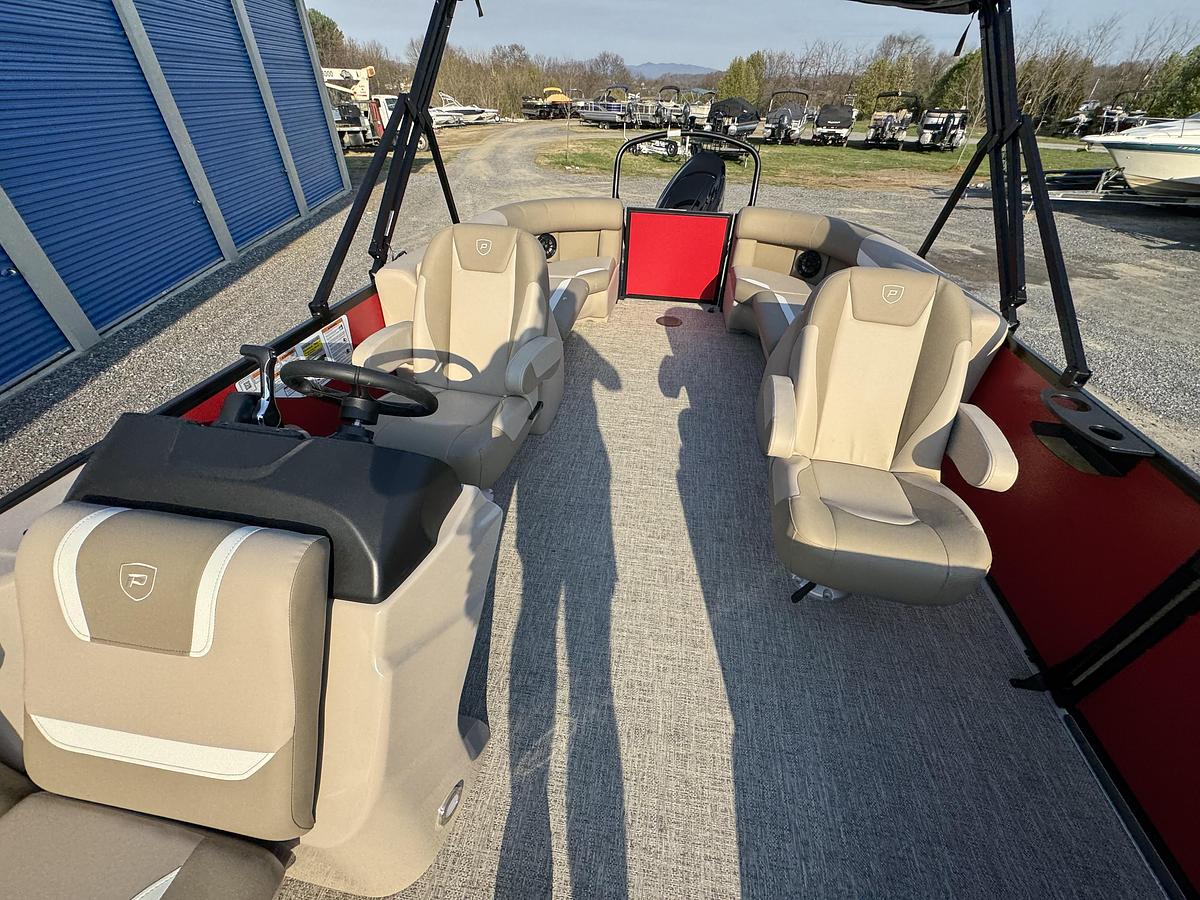 2026 Premier 220 SunScape RF