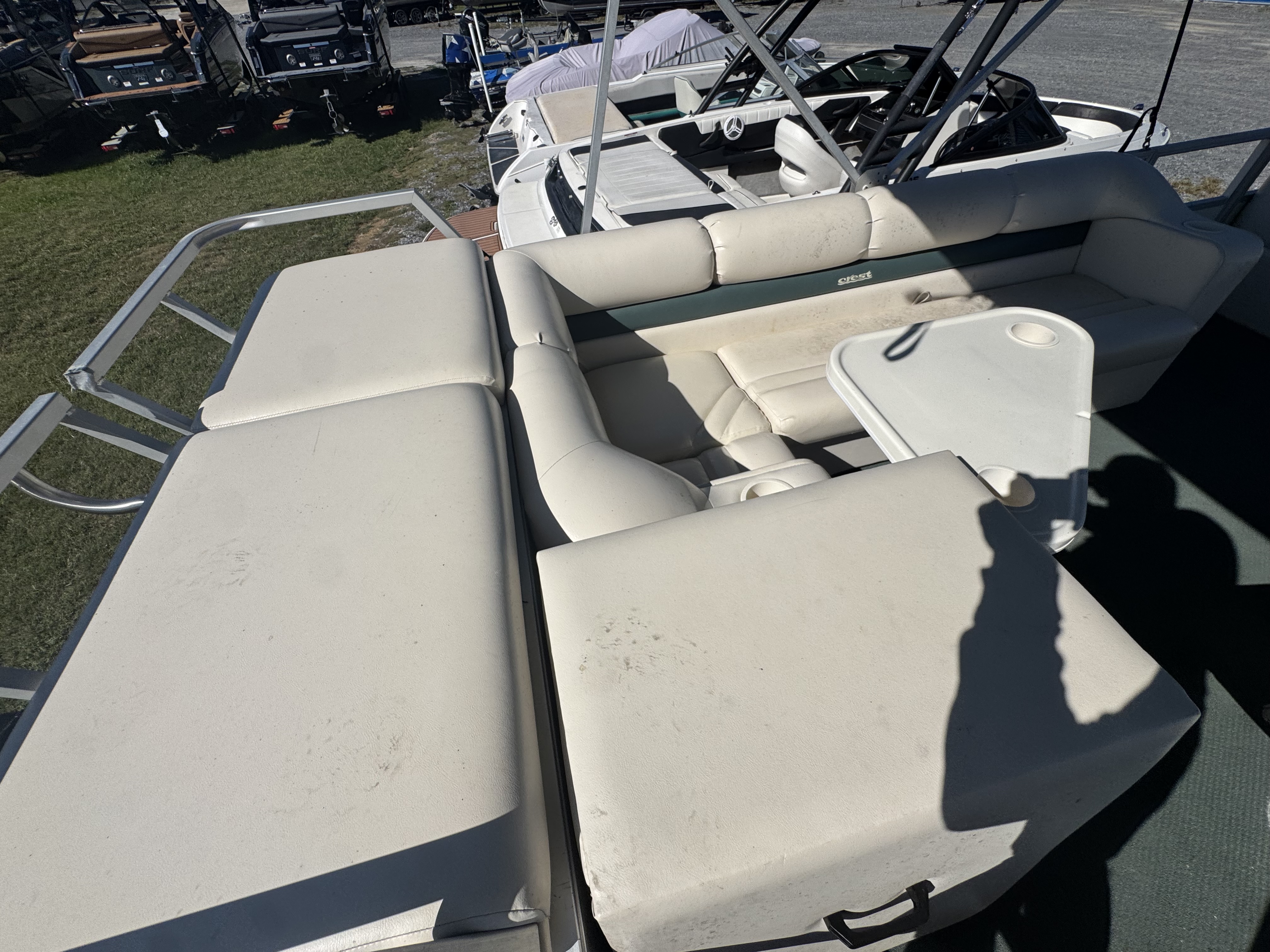 Used 2000 Crest Crest II DL