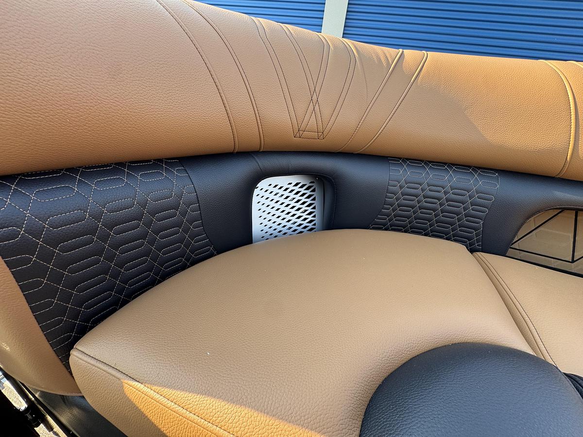 2026 Premier 250 Intrigue RL