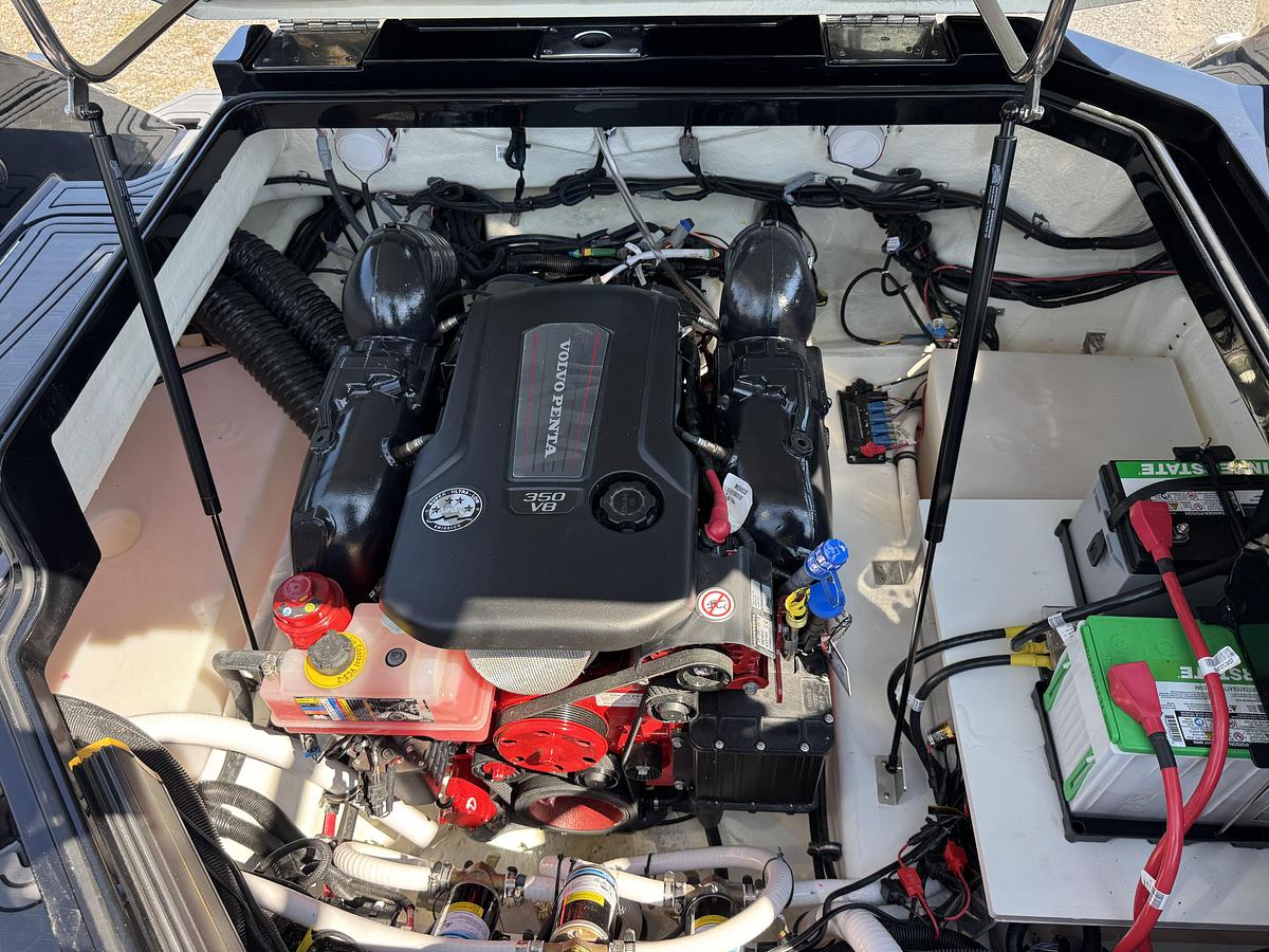 2026 Cobalt R4 Surf