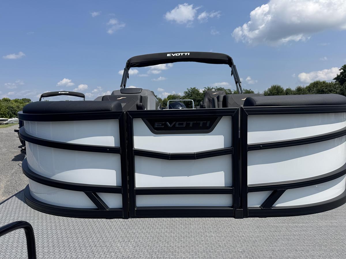 2027 Evotti 523QL 25.5 ft.