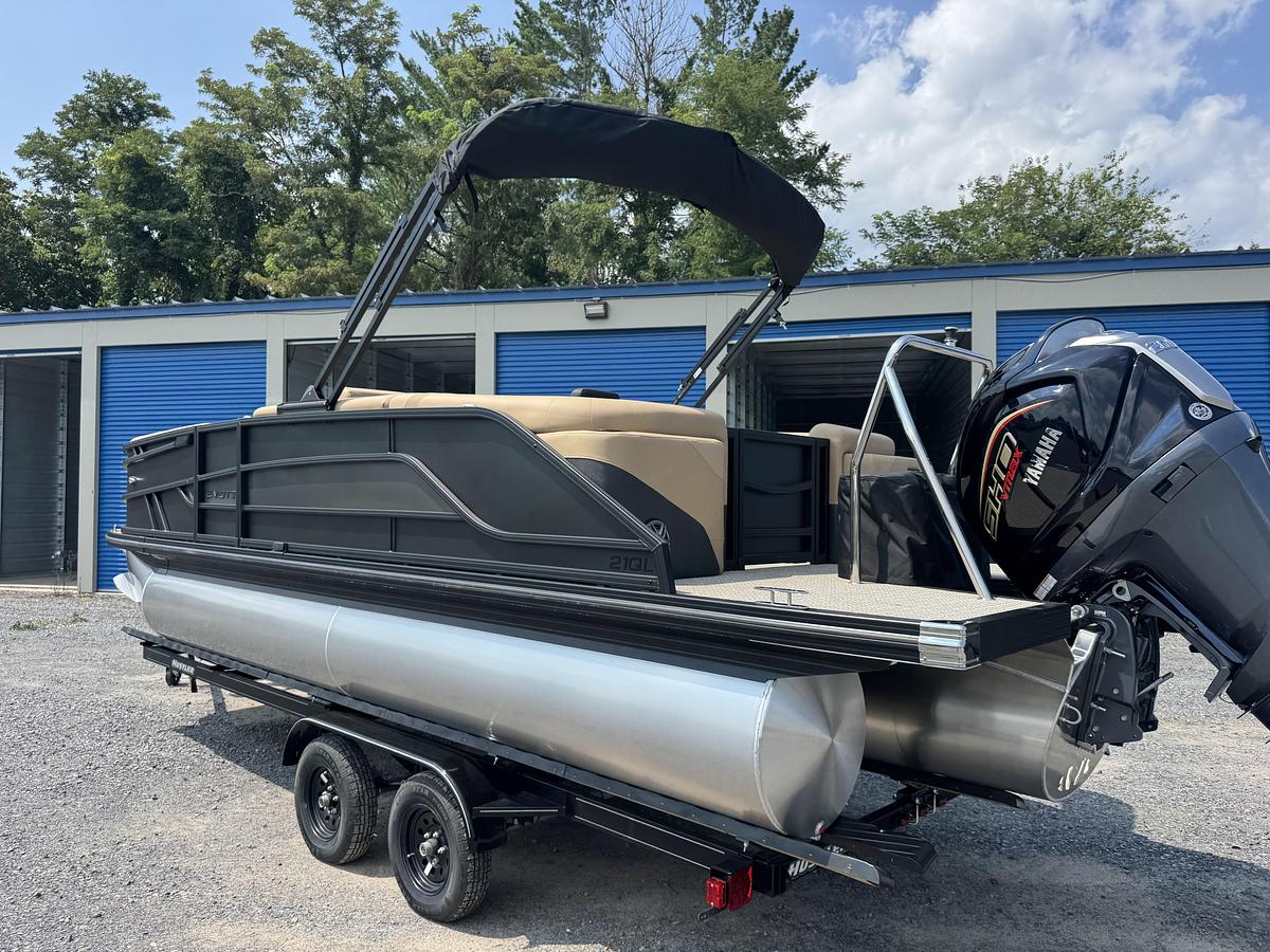 2027 Evotti 521QL 23.5 ft.