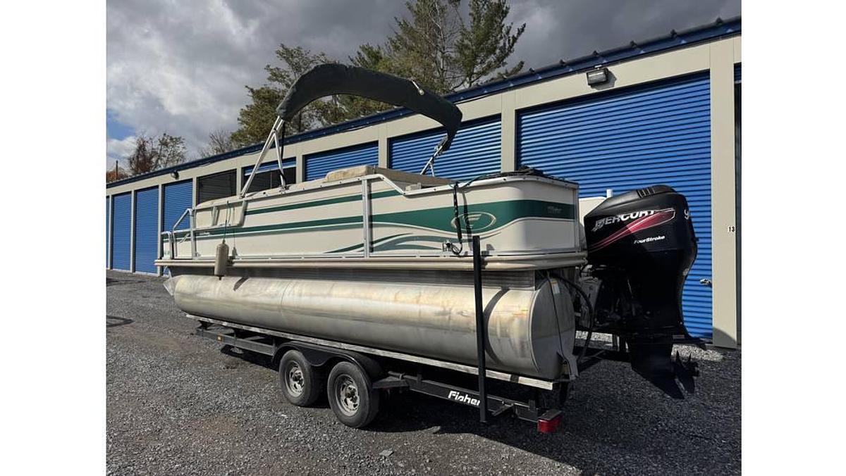 Used 2004 Fisher Freedom 200 Freedom