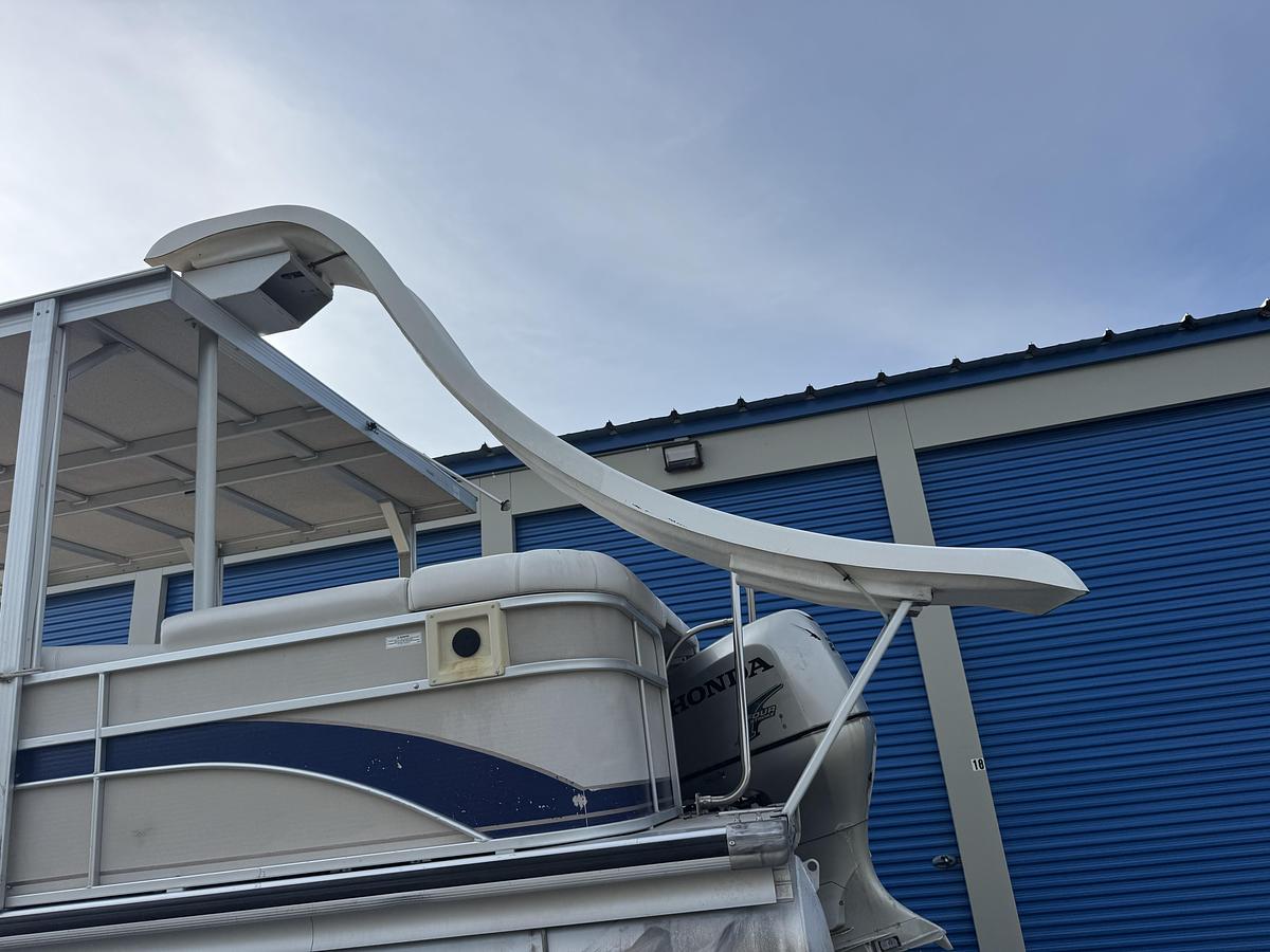 Used 2005 Premier 310 Boundary Waters UD