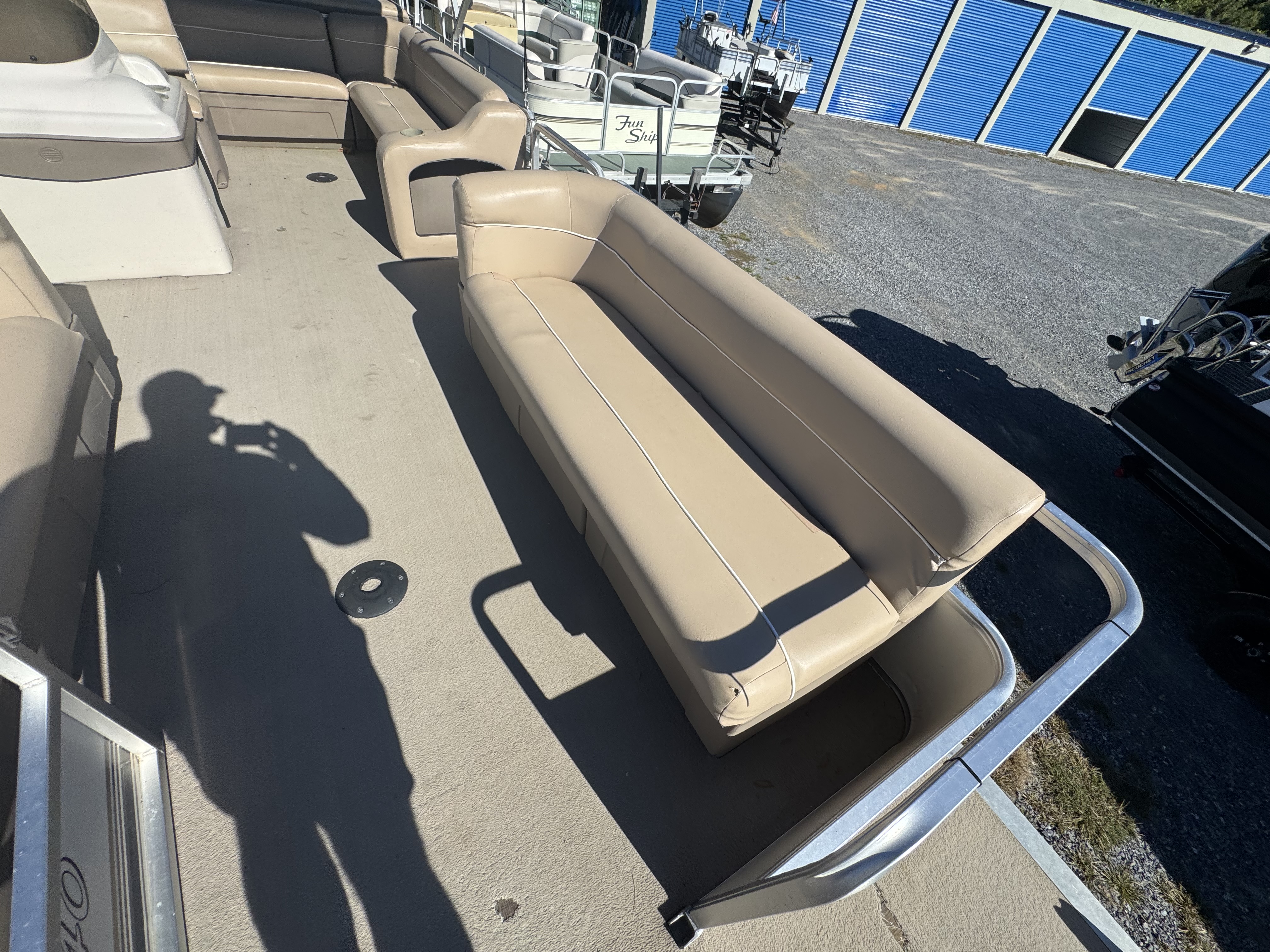 Used 2002 Sun Tracker 240 Party Barge