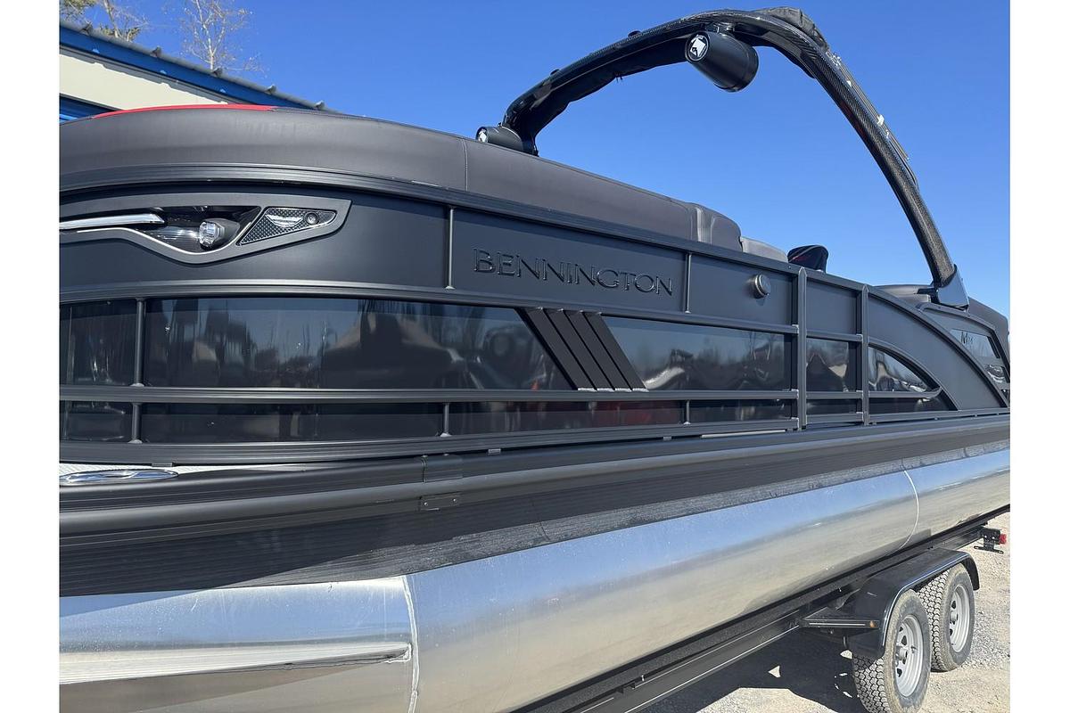 2025 Bennington 24 MFB