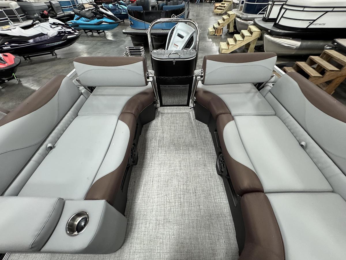 2026 Avalon 23 LSZ QLS