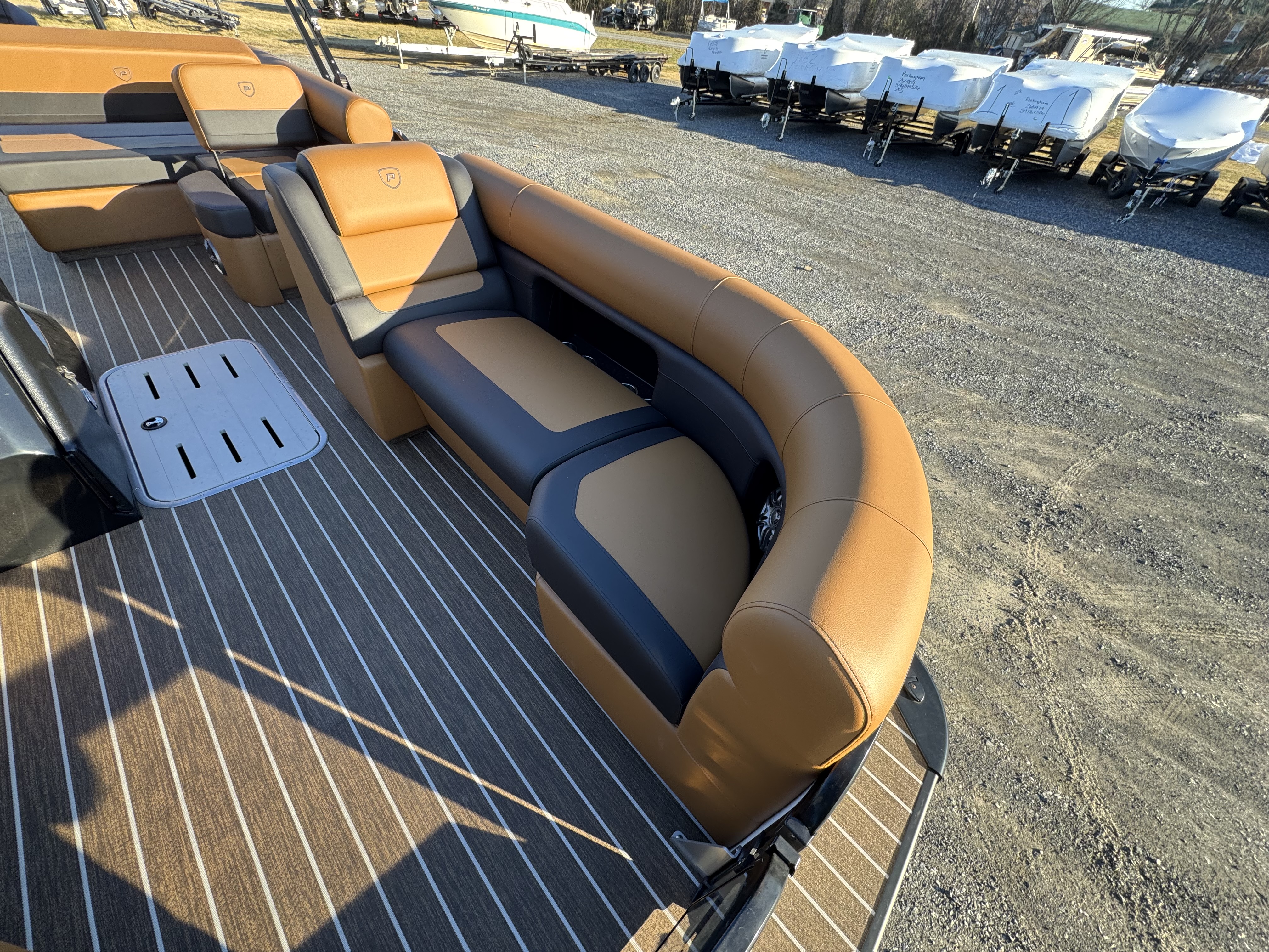 2026 Premier 230 SunSation RS (Rear Social)