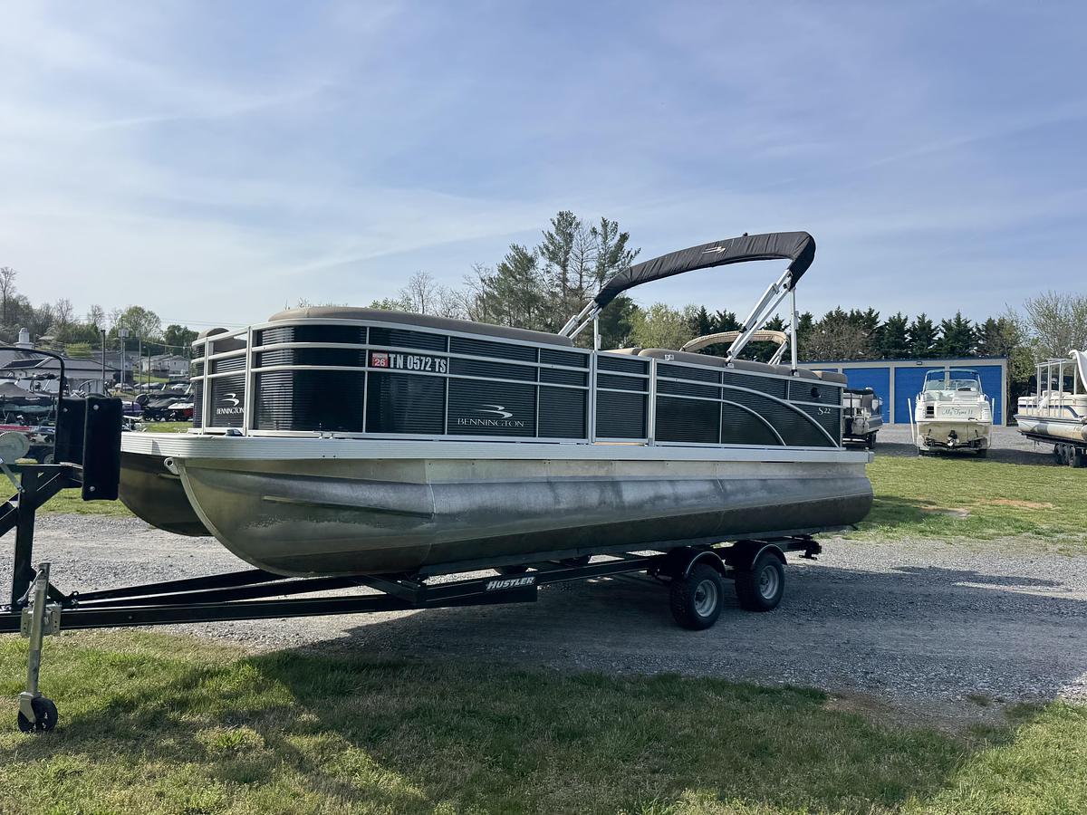 2019 Bennington 22 SL