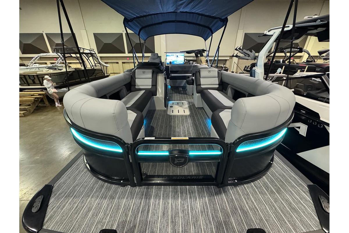 2025 Premier Solaris Rear Social