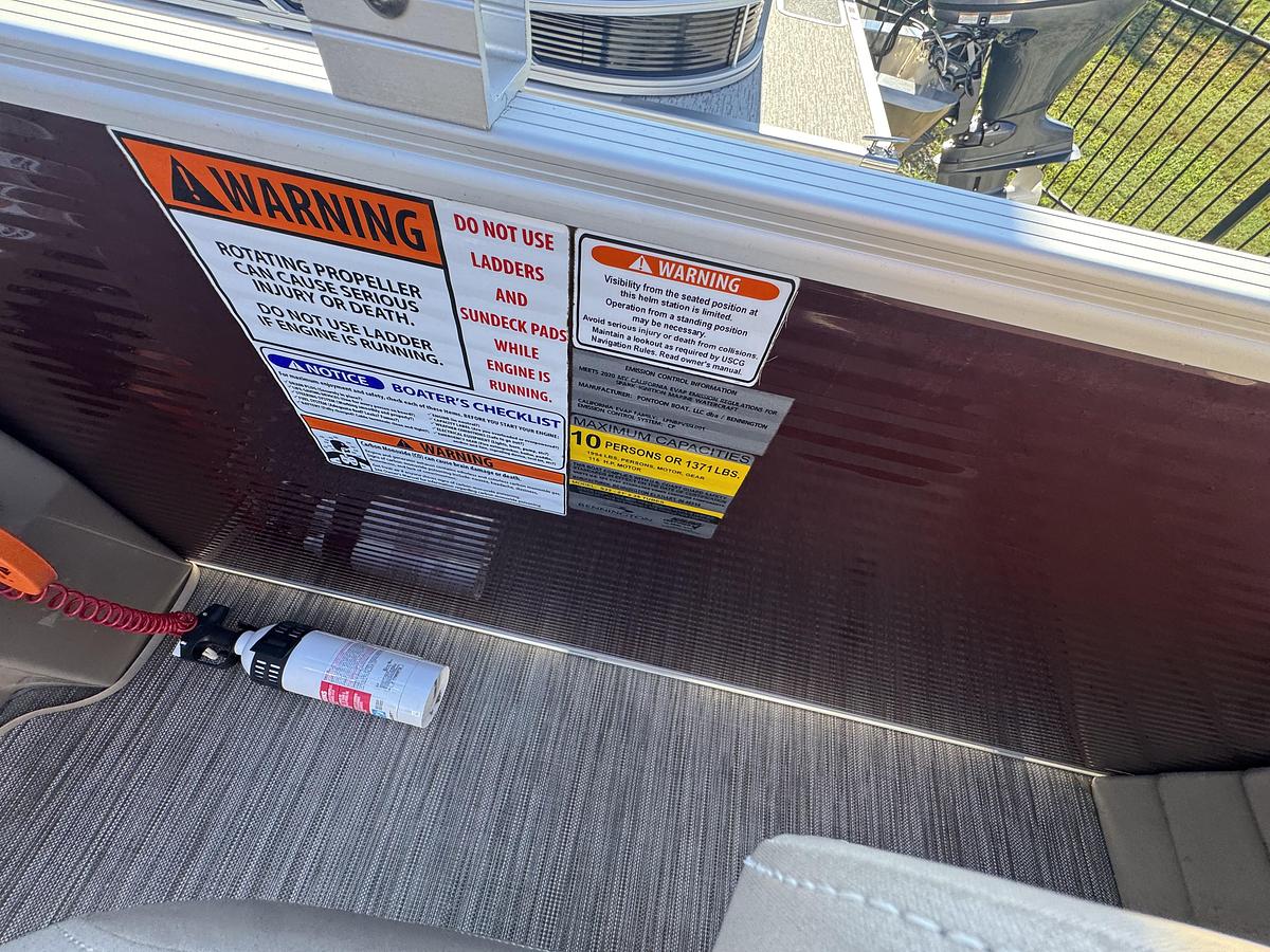 Used 2020 Bennington 22 SSR