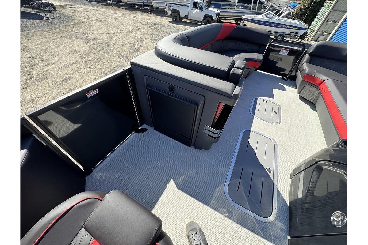 2025 Bennington 24 MFB