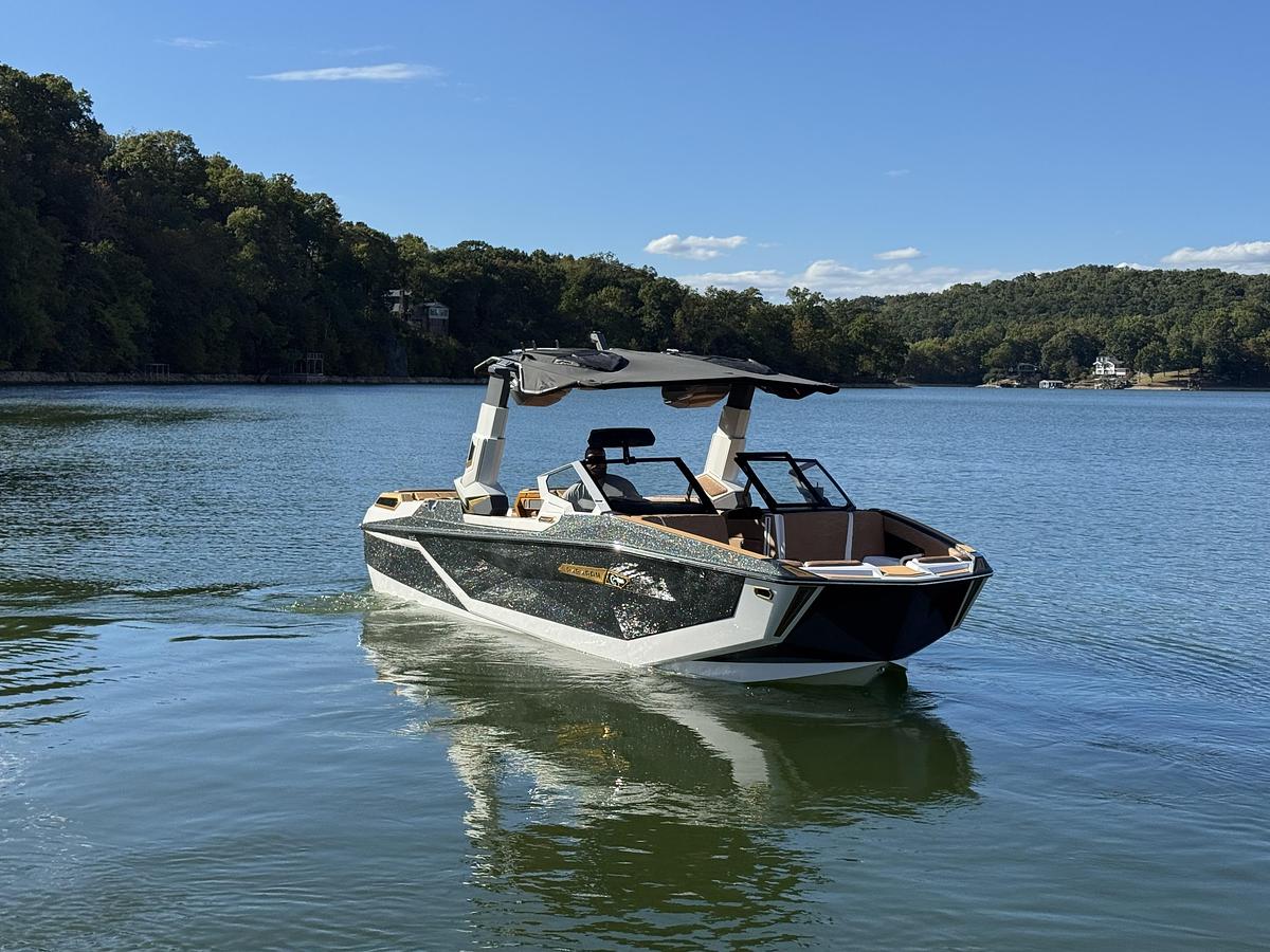 Used 2026 Nautique Super Air Nautique G25 Paragon