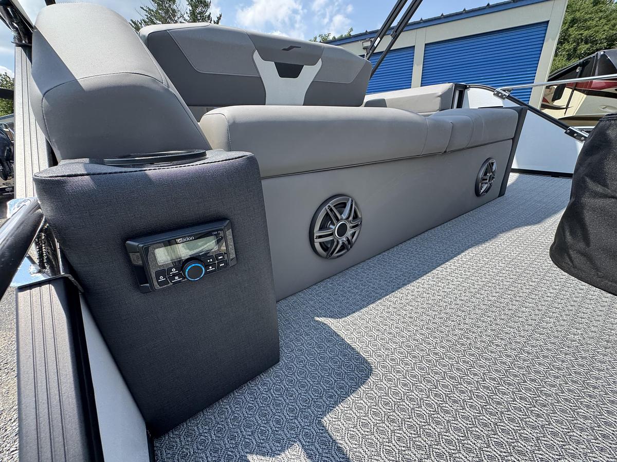 2027 Evotti 521CS 23.5 ft.