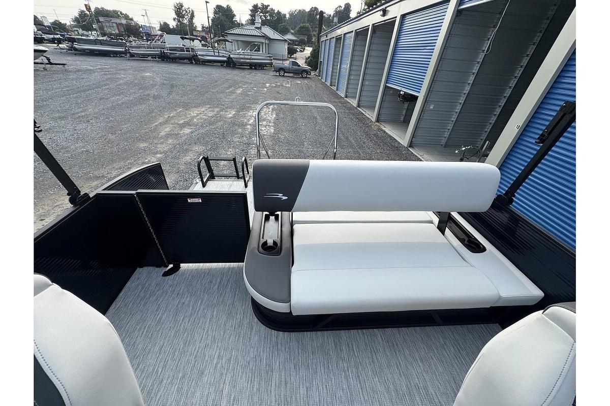 2026 Bennington 22 SSB-SPS